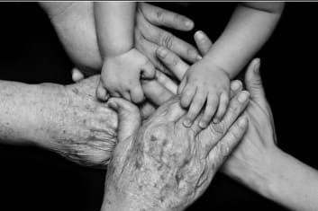 Cuando el dolor se hereda: una historia de hombres que intentaron