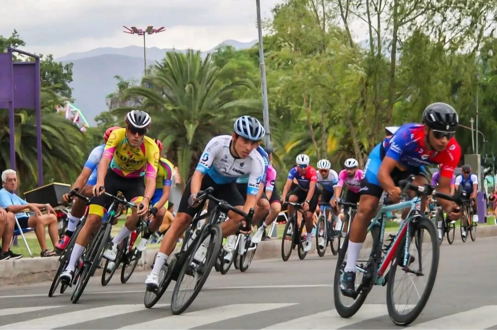 ¡Medio siglo de gloria! Se viene una edición histórica de la Vuelta de Mendoza