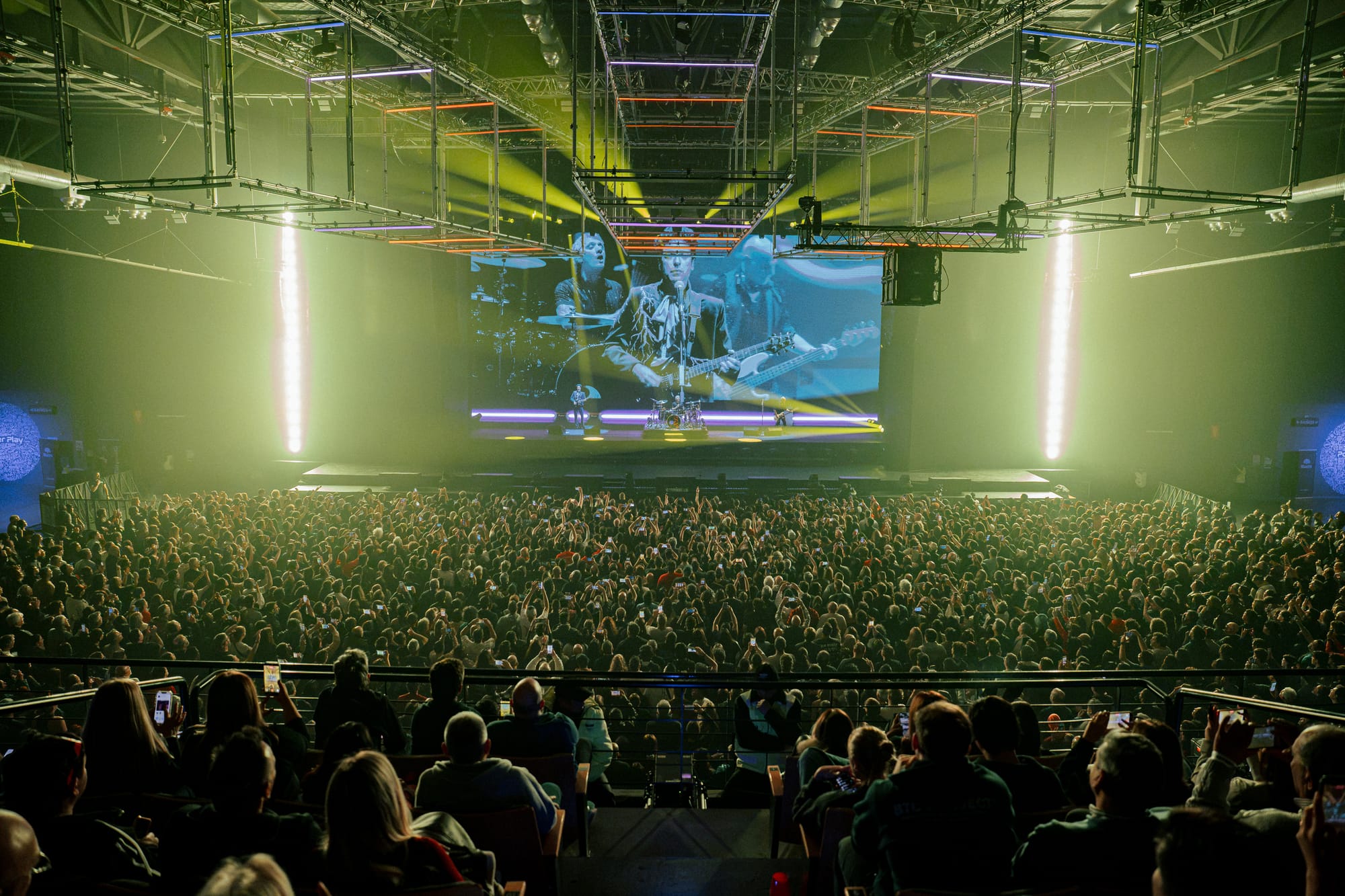 Soda Stereo "Ecos": El último templo de la furia resonó con el alma en Mendoza