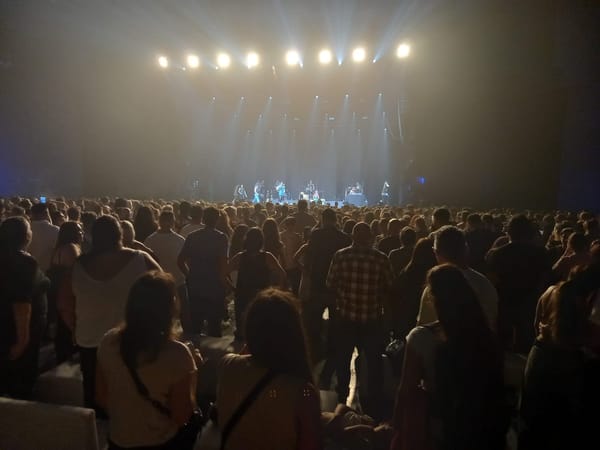 La Delio Valdez volvió a Mendoza a festejar sus quince años y lo hizo en el Arena Maipú a pura fiesta