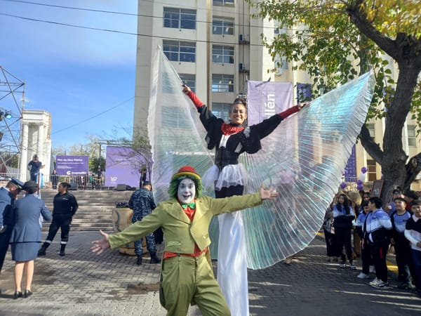 Guaymallén festejó sus 167 años con estudiantes, músicos y una torta aniversario