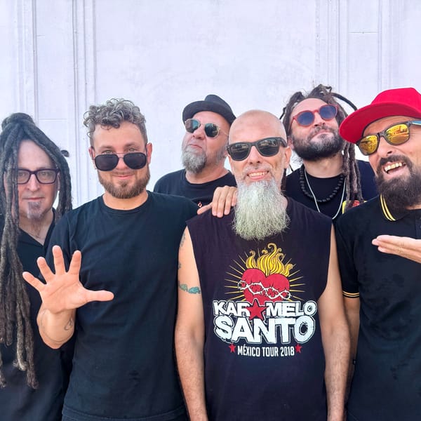 Más de 30 años de fiesta: Karamelo Santo vuelve a su tierra para hacer bailar Mendoza