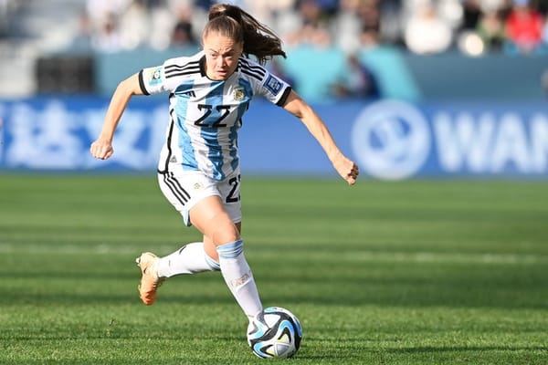 Se viene el primer campus de fútbol femenino y Estefanía Banini está a la cabeza