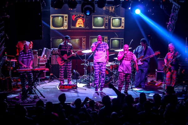 La Bersuit se presentó en Mendoza festejando los 25 años de " Hijos del Culo"