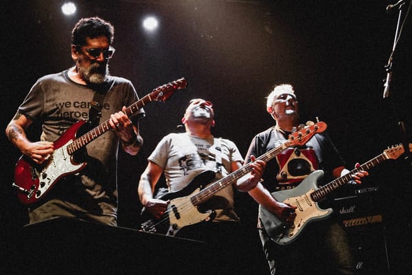 Cumbre de leyendas en el Lago del Parque Gral San Martín: Memphis y La Mississippi traen la mística del blues a Mendoza.