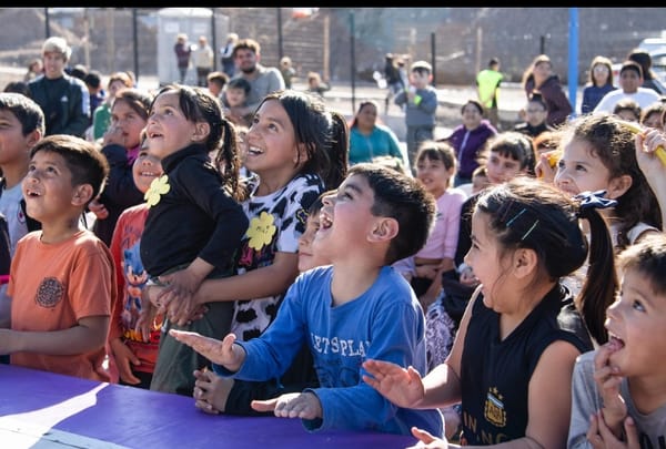 La feria del juguete se instala en Godoy Cruz con su edición día del niño